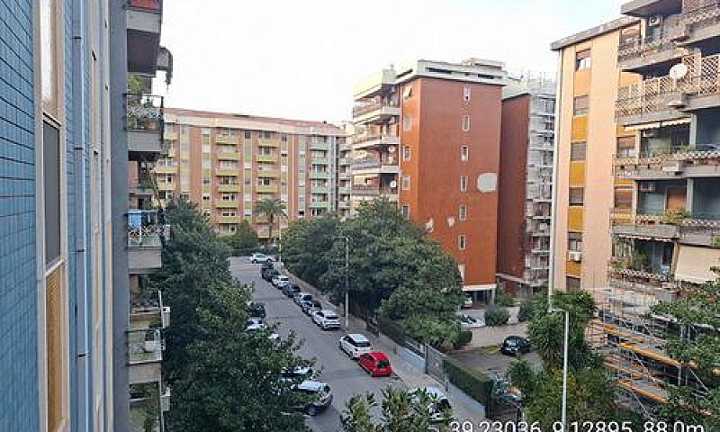 Appartamento In Pala...