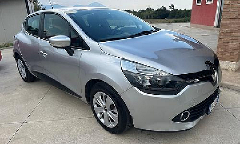 Renault Clio 1.5 Dci...