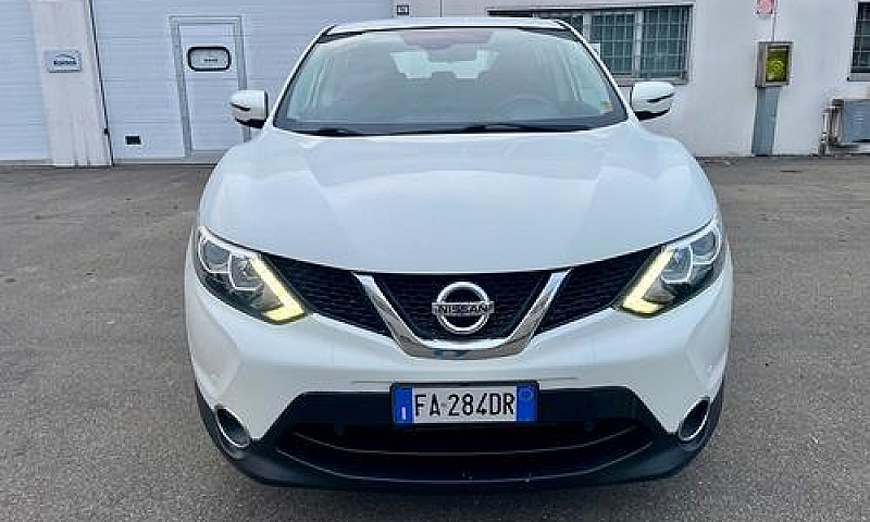 Nissan Qashqai 1.2Be...