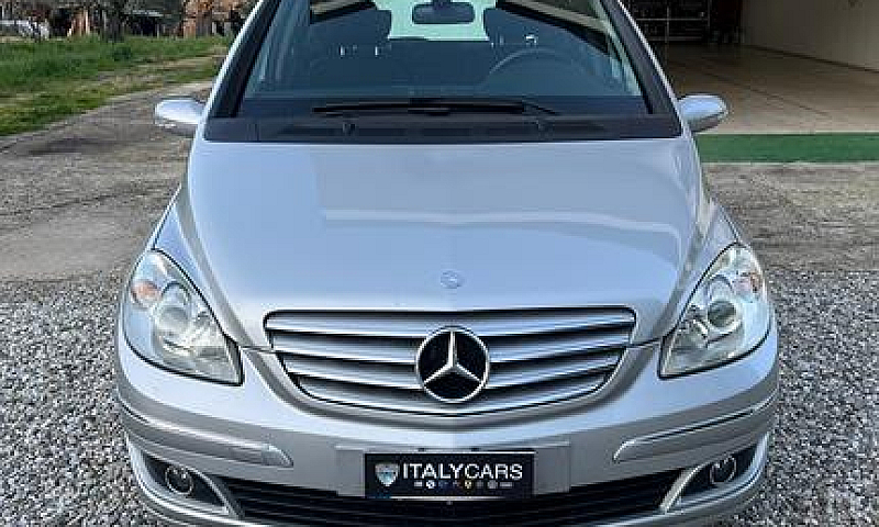 Mercedes-Benz B 180 ...