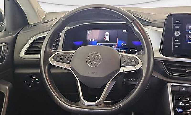 Volkswagen T-Roc 1.0...