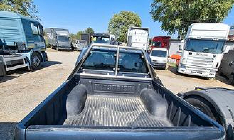 Mitsubishi L200 2.5 ...
