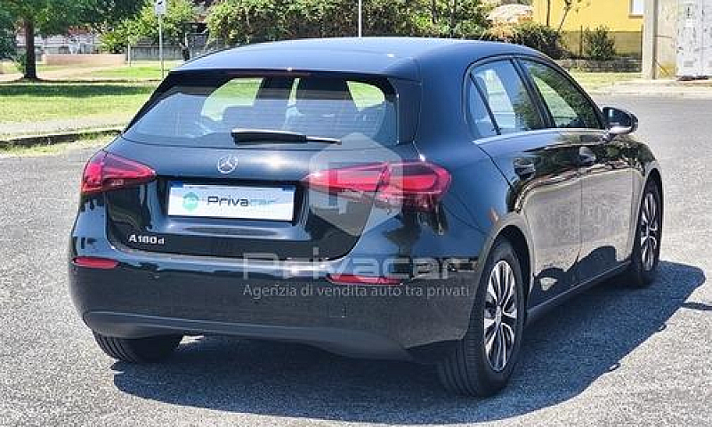 Mercedes A 180 D Aut...
