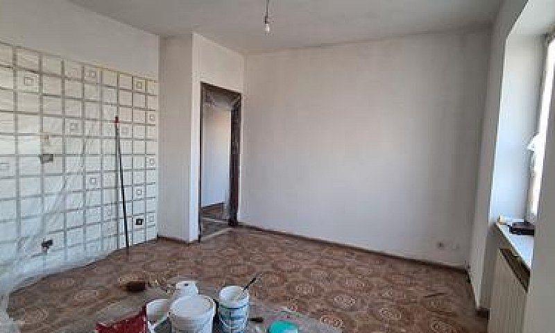 Trucchi:alloggio Con...