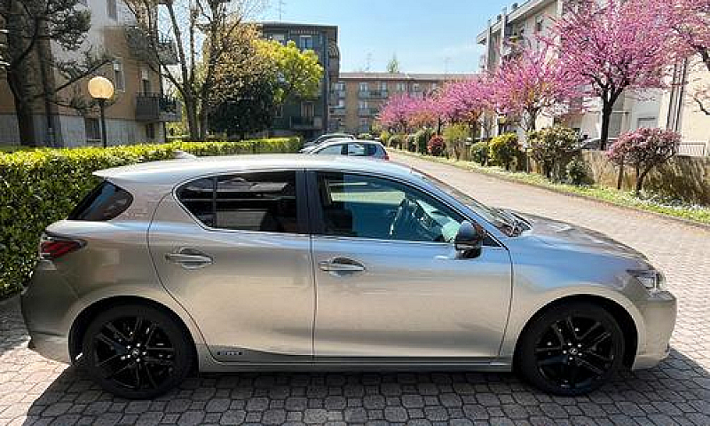 Lexus Ct200H Black S...
