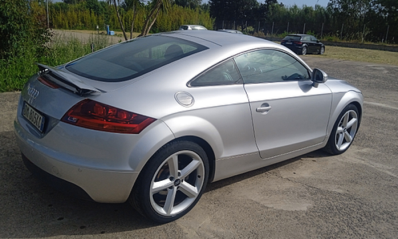 Audi Tt...