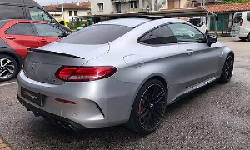 Mercedes-Benz C 63 A...