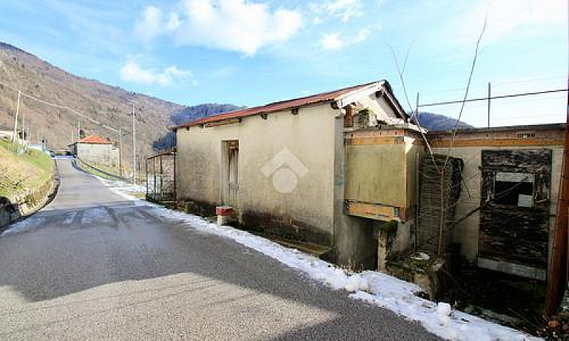4 Locali A Pulfero...
