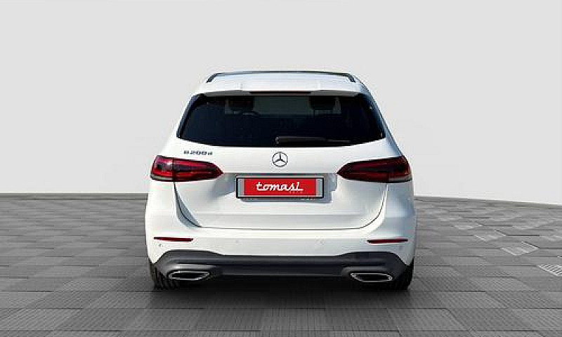 Mercedes-Benz Cla Ss...