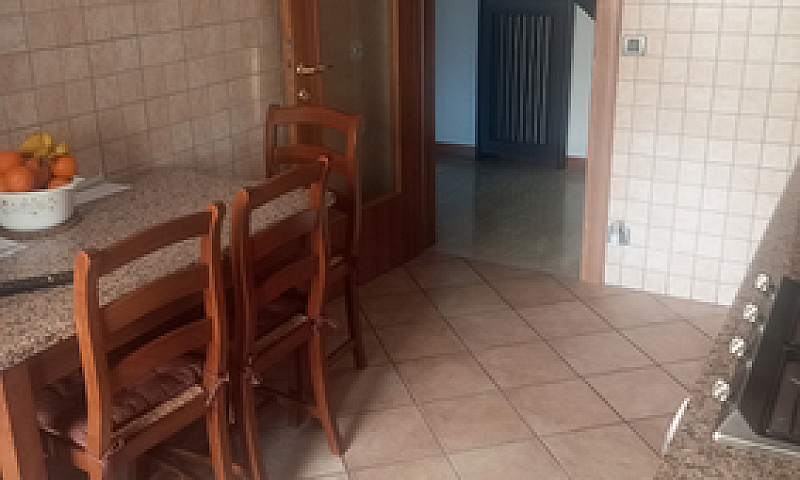 Tre Camere Due Bagni...