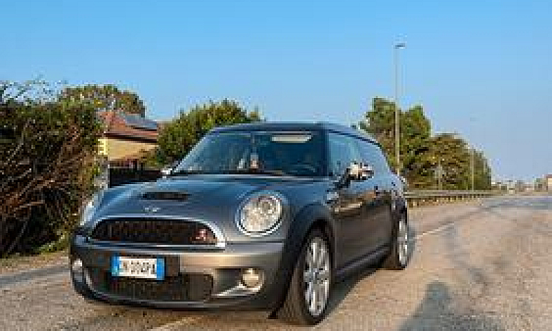 Mini Clubman(Pops An...