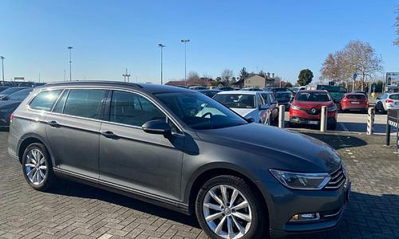 Volkswagen Passat Va...