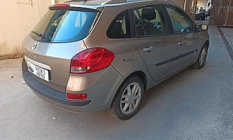 Renault Clio Sportou...
