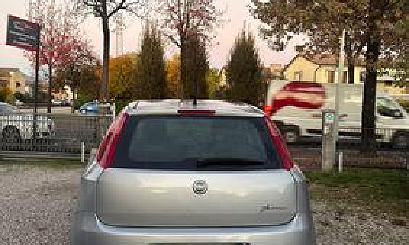 Fiat Grande Punto 1....