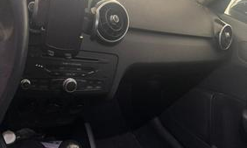 Audi A1 1.6 Tdi S Tr...