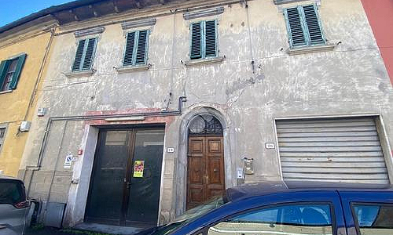 6 Locali A Pistoia...