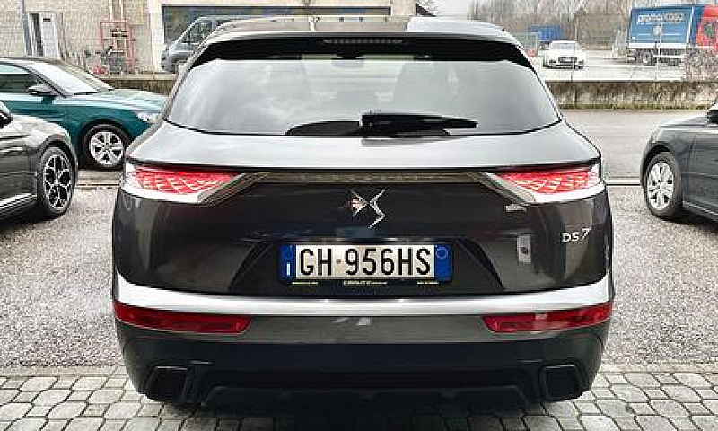 Ds Ds 7 Ds 7 Crossba...