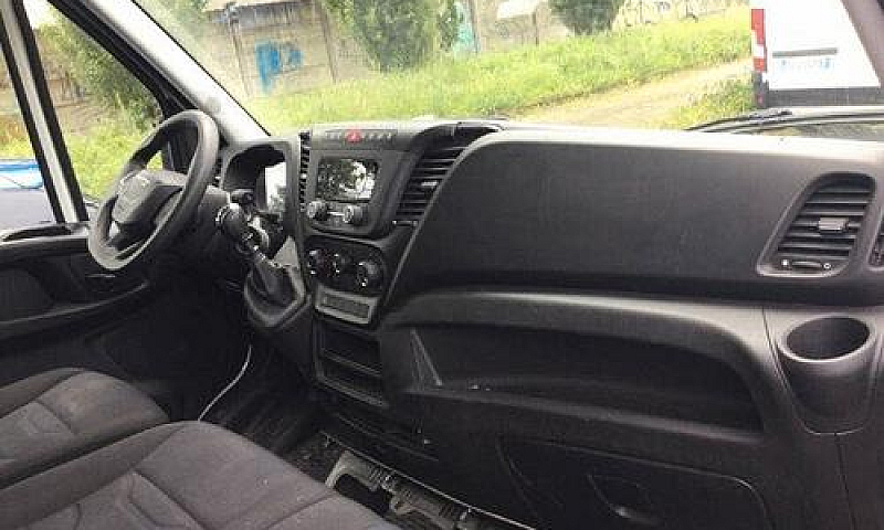 Iveco Daily 33S12V 2...
