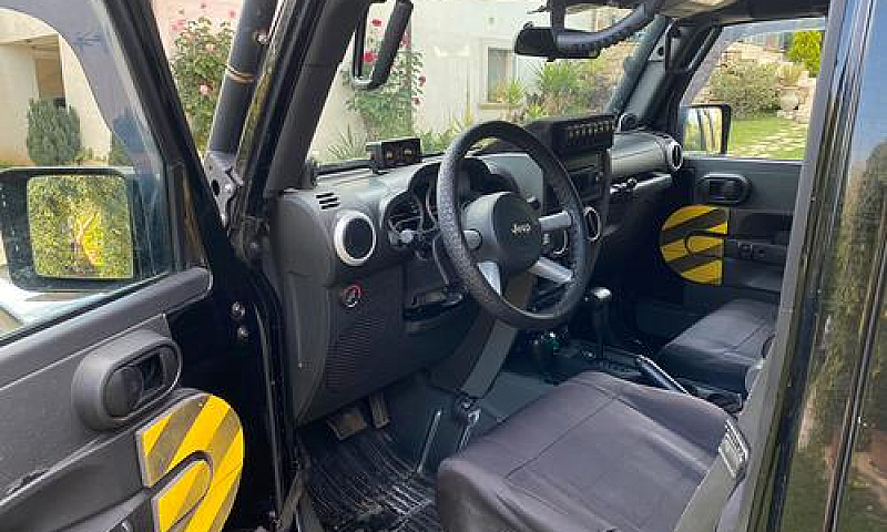 Jeep Wrangler Jk...