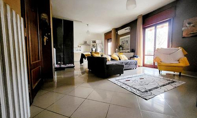Appartamento In Via ...
