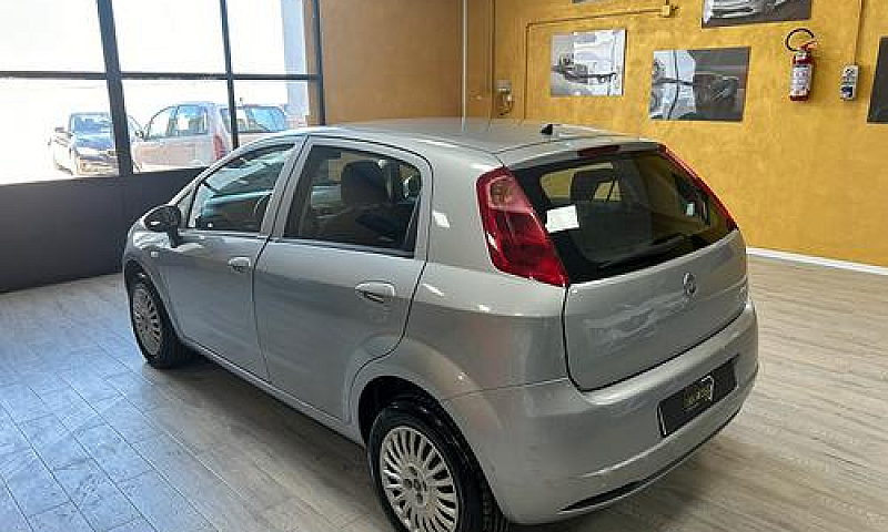 Fiat Grande Punto 1....