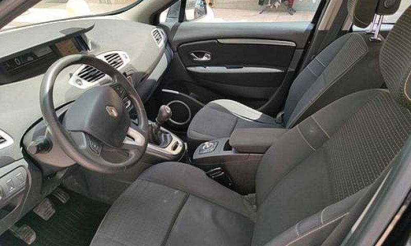 Renault Scénic X-Mod...