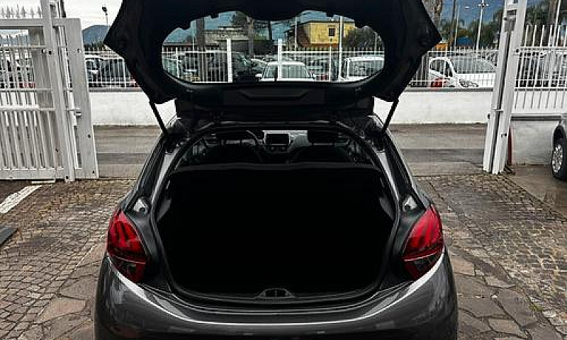 Peugeot 208 Bluehdi ...