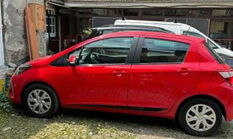 Toyota Yaris 3ª Seri...