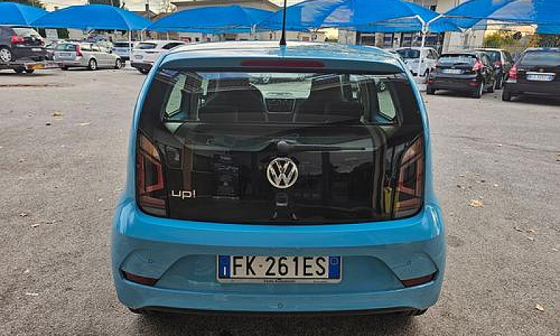 Volkswagen Up - Ok N...