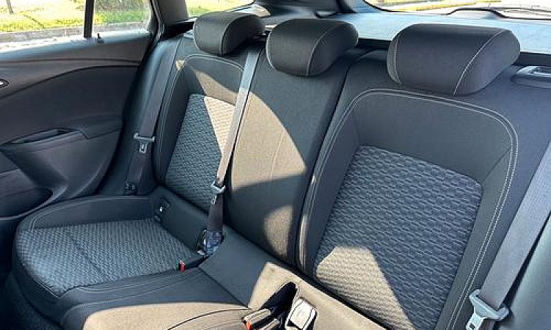 Opel Astra 1.4 Turbo...