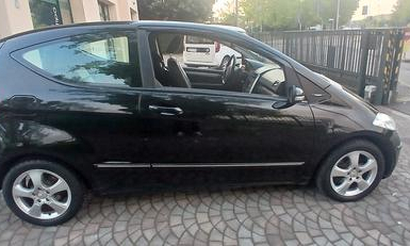 Mercedes A 150 Benzi...