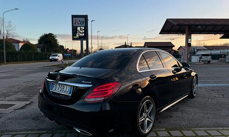 Mercedes-Benz C220 4...