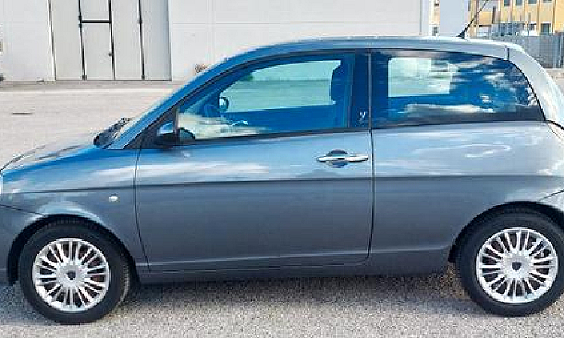 Lancia Ypsilon 1.2 -...