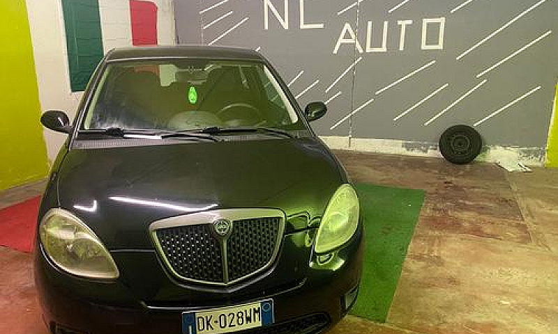 Lancia Ypsilon 1.2 O...