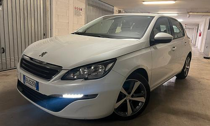 Peugeot 308 1.2 Allu...