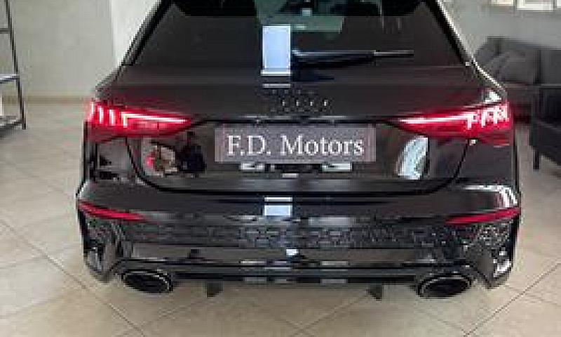 Audi Rs3 Performance...