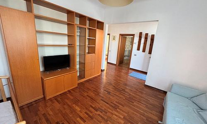 Appartamento Con Cor...