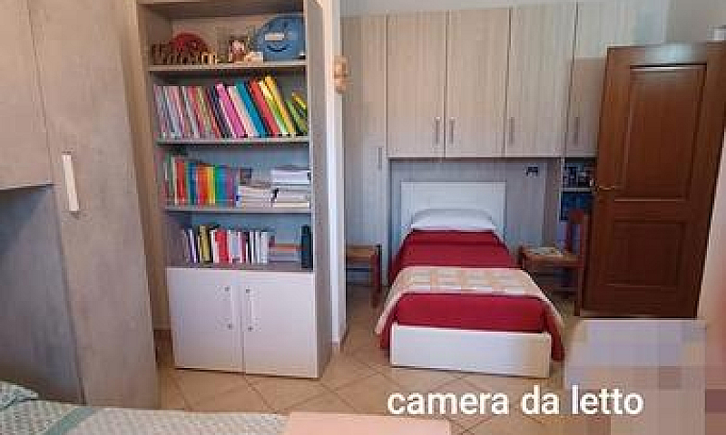 Casa Con Garage...