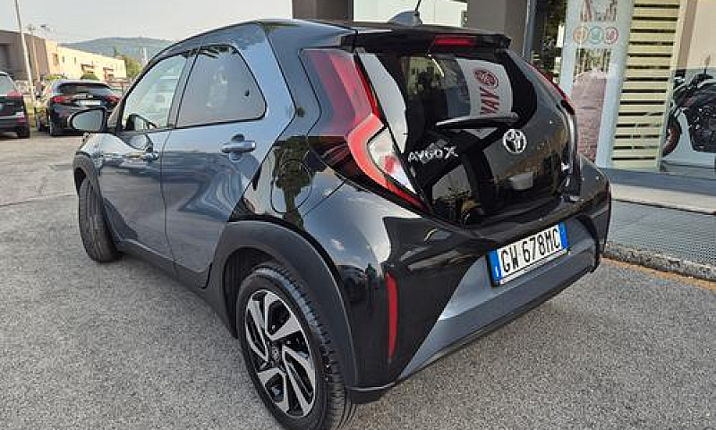 Toyota Aygo X 1.0 Vv...