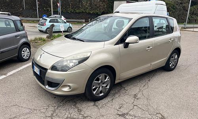 Renault Scenic/1.6Hd...