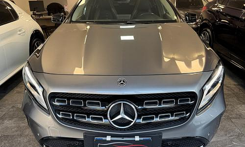 Mercedes-Benz Gla 20...