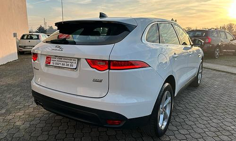Jaguar F-Pace 2.0 D ...