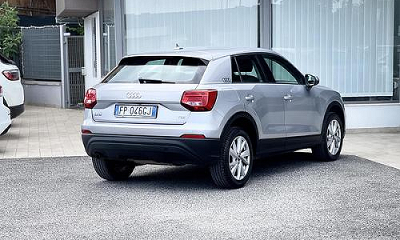 Audi Q2 1.6 Diesel 1...