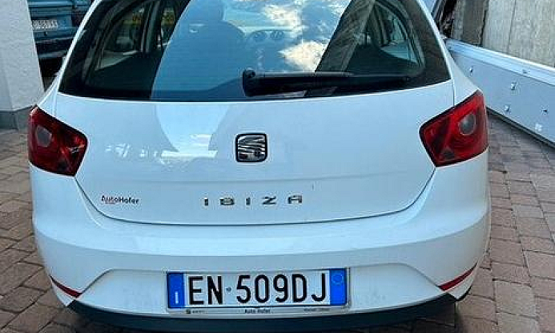 Seat Ibiza 1.2 70 Cv...