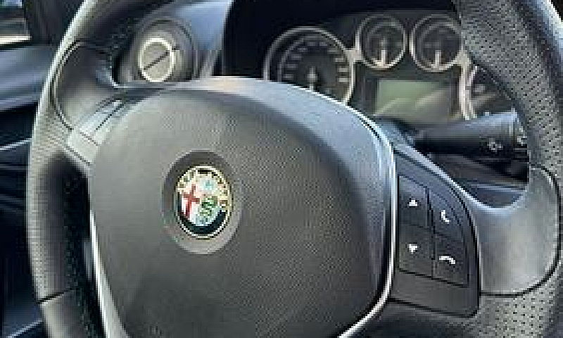 Alfa Romeo Mito Qv L...