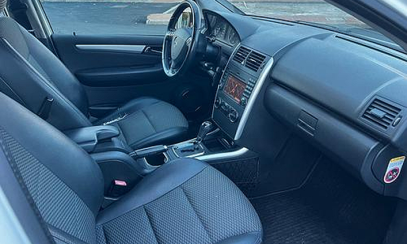 Mercedes-Benz A 180 ...