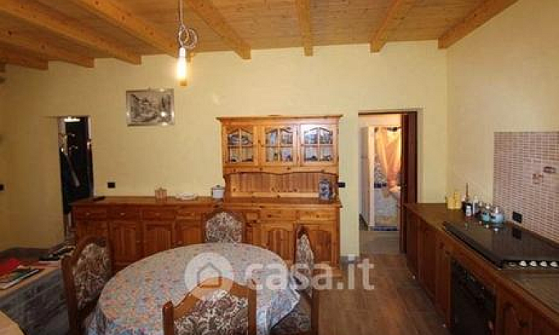 Casa Indipendente...