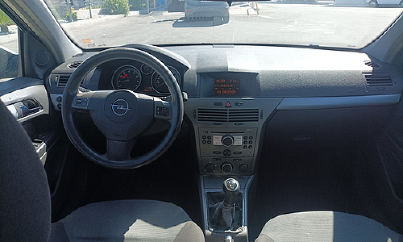 Opel Asta 1.4 16 Val...