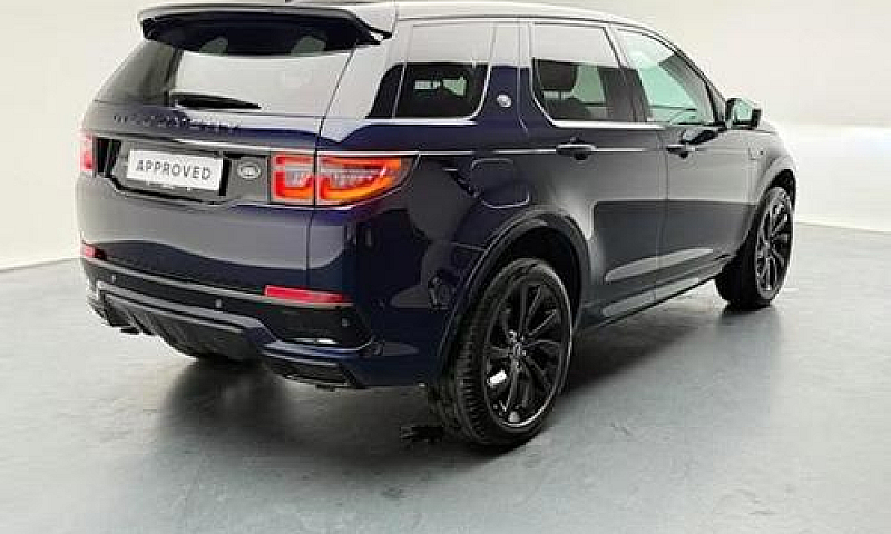 Land Rover Discovery...