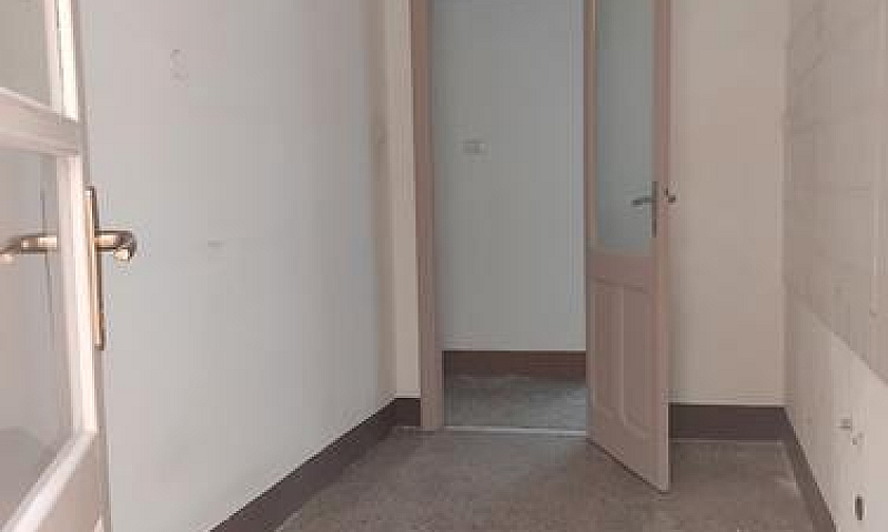 Cagliari, Via Gariba...